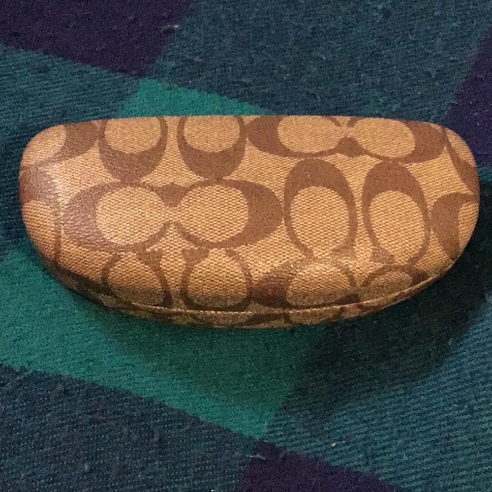 Sunglasses Case 🕶